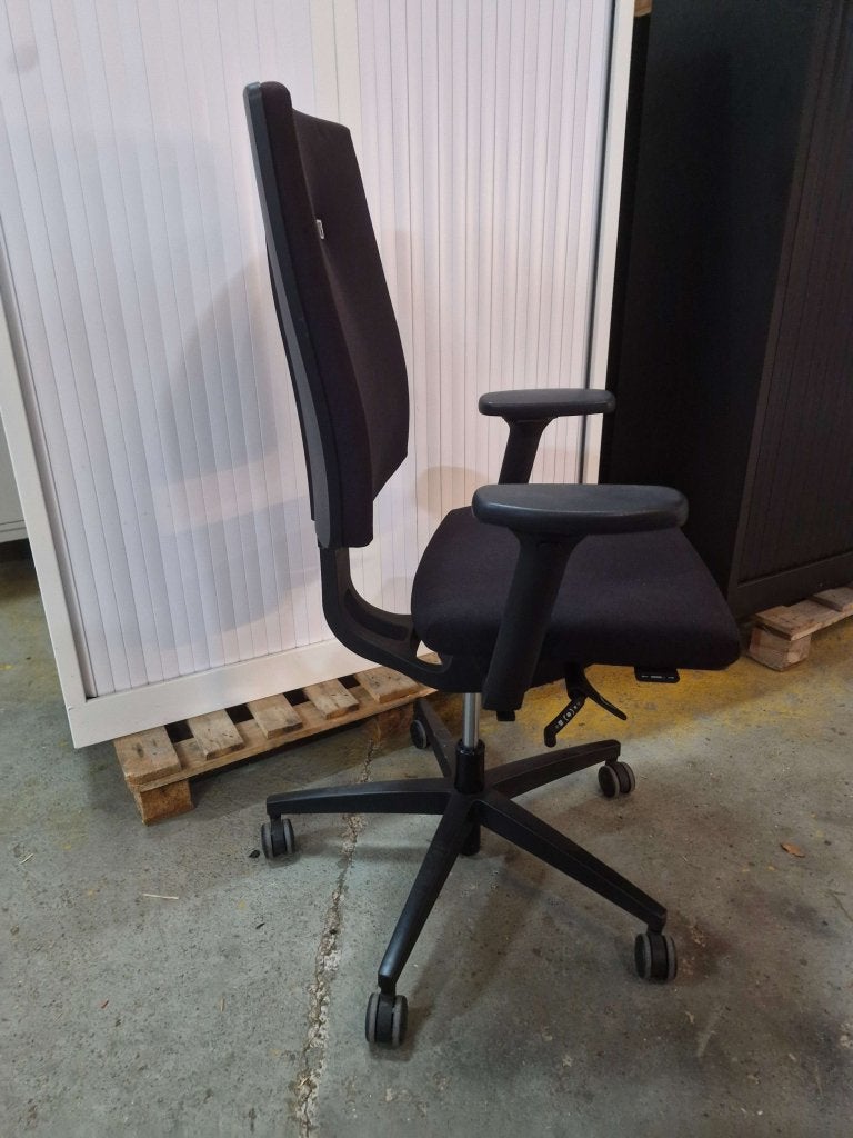 Viasit Linea NPR1813 bureaustoel zwart ergonomisch, Huis en Inrichting, Bureaustoelen, Viasit Workspace Designers GmbH, Zwart