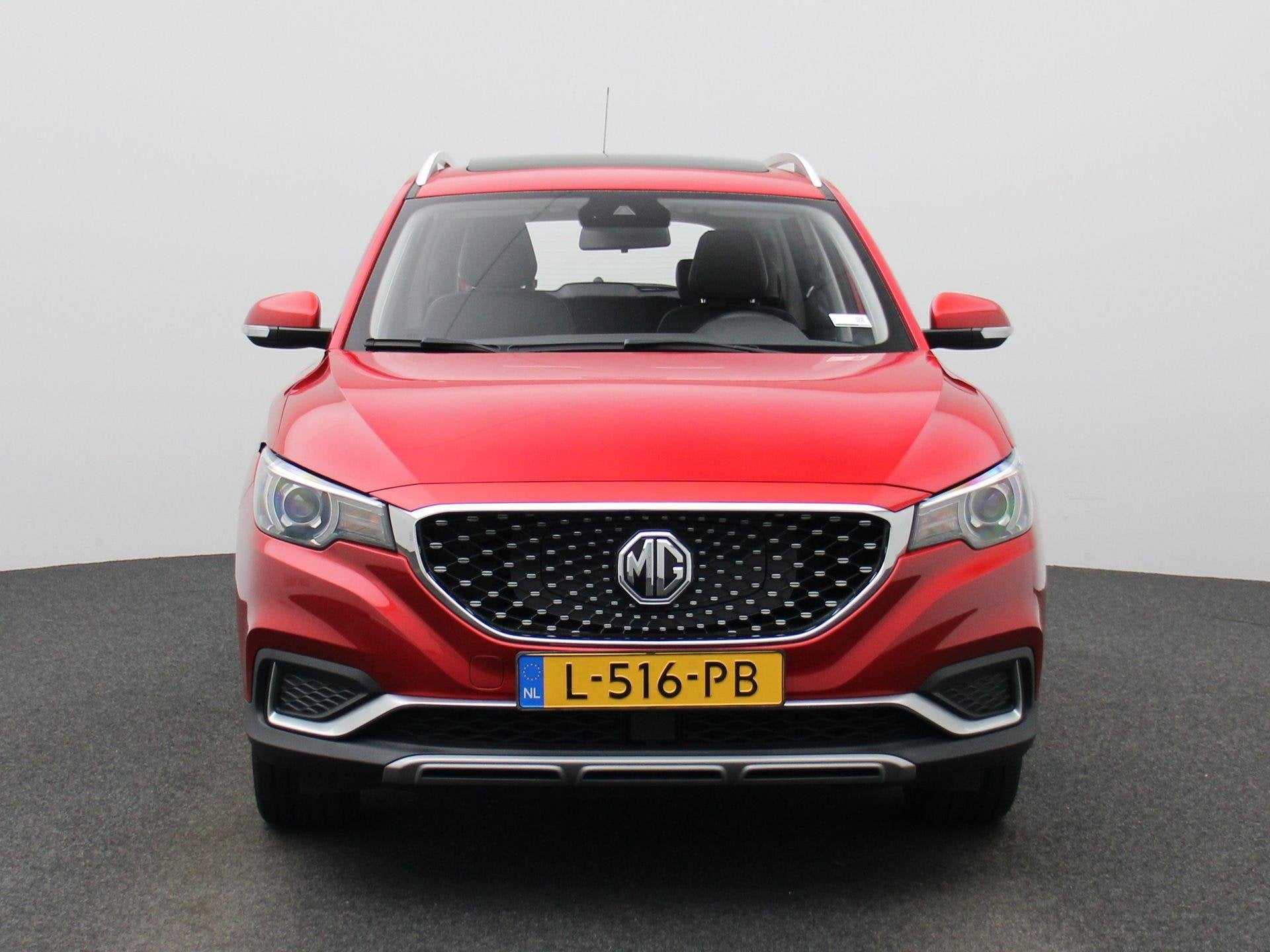 MG MG ZS EV Luxury 45 kWh | 97.09 | ACHTERUITRIJCAMERA | PAN, Gebruikt, 143 pk, ZS, 1507 kg