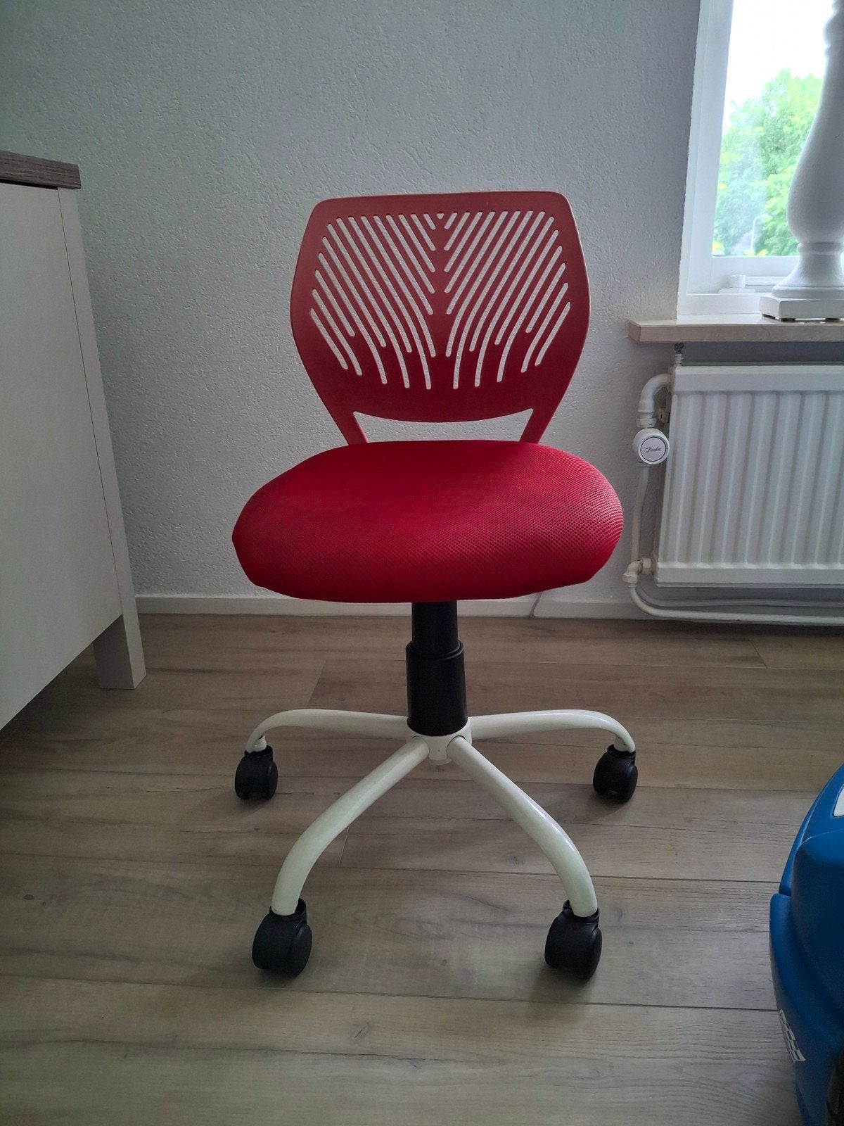 Bureau stoel rood, Ophalen, Zo goed als nieuw, Rood