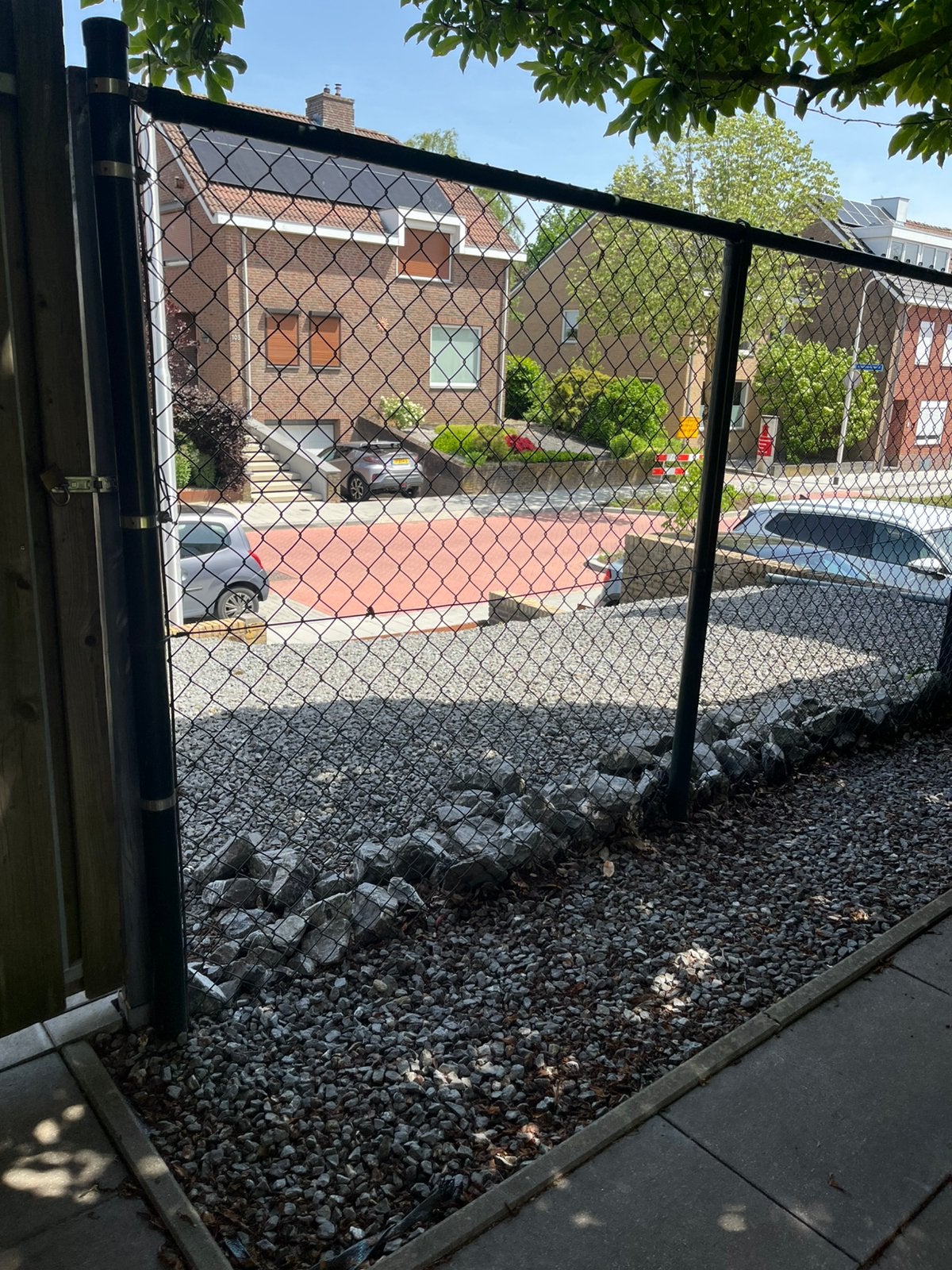 +- 50 m hekwerk schutting van draadgaas met palen en poort, Tuin en Terras, Ophalen, Zo goed als nieuw, IJzer, Tuinhek