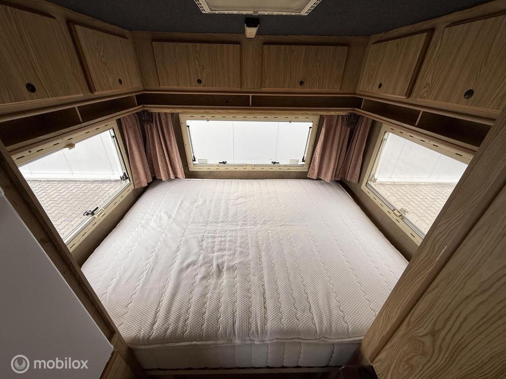 Eura Mobil alkoof klassiek model 6 gordels Airco dubbellucht, Caravans en Kamperen, Campers, Luifel, Bedrijf, Tot en met 3, Rondzit
