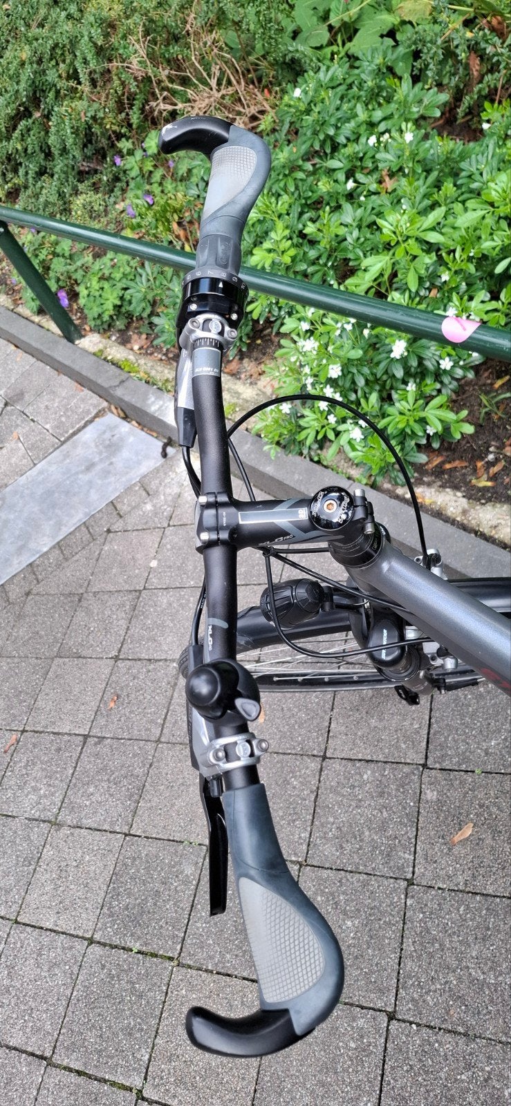 Stijlvolle en comfortabele Stäger fiets met vering, 28 inch, Gebruikt, Vering, 10 tot 15 versnellingen
