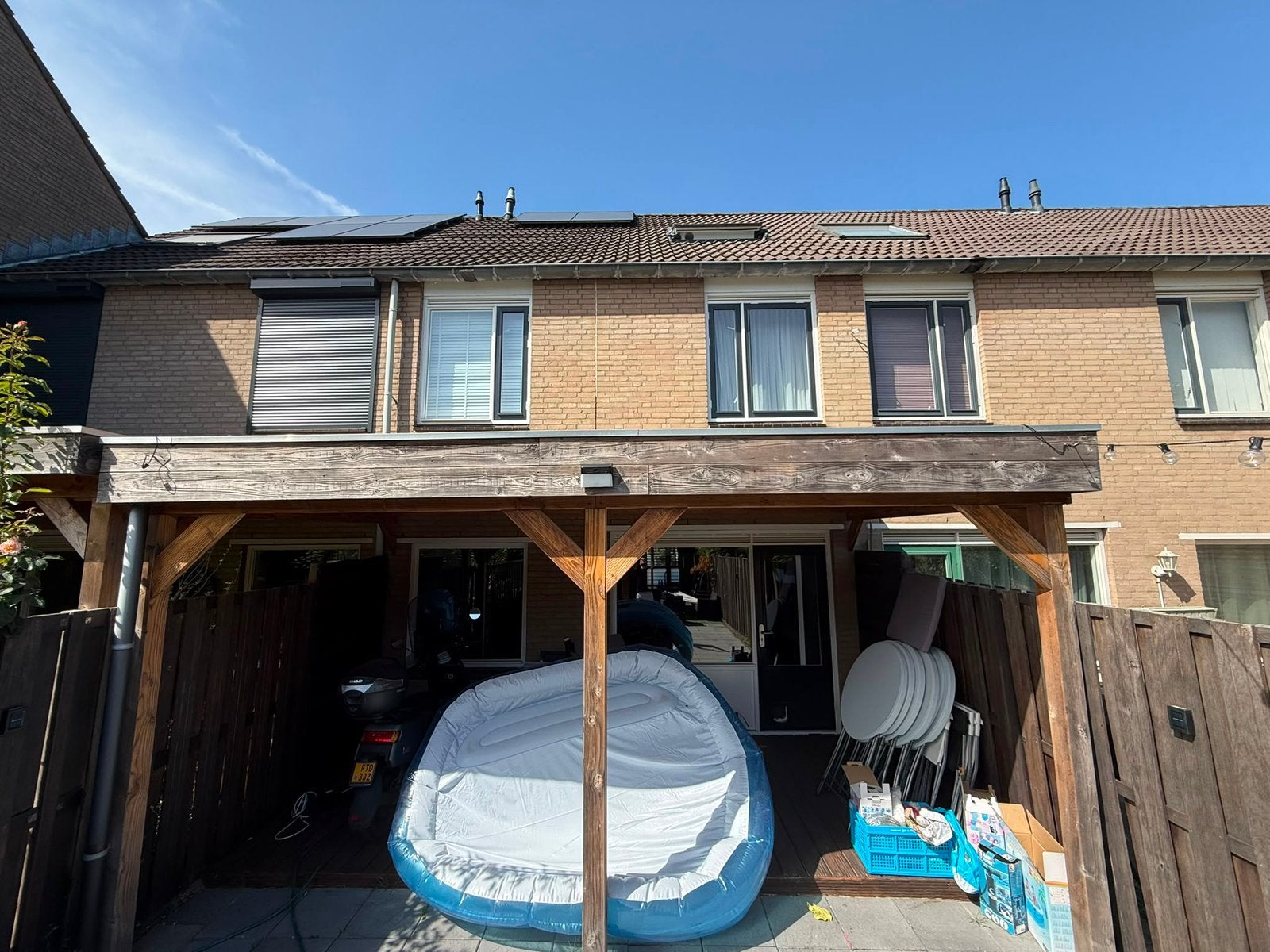 Houten overkapping, Ophalen, Zo goed als nieuw