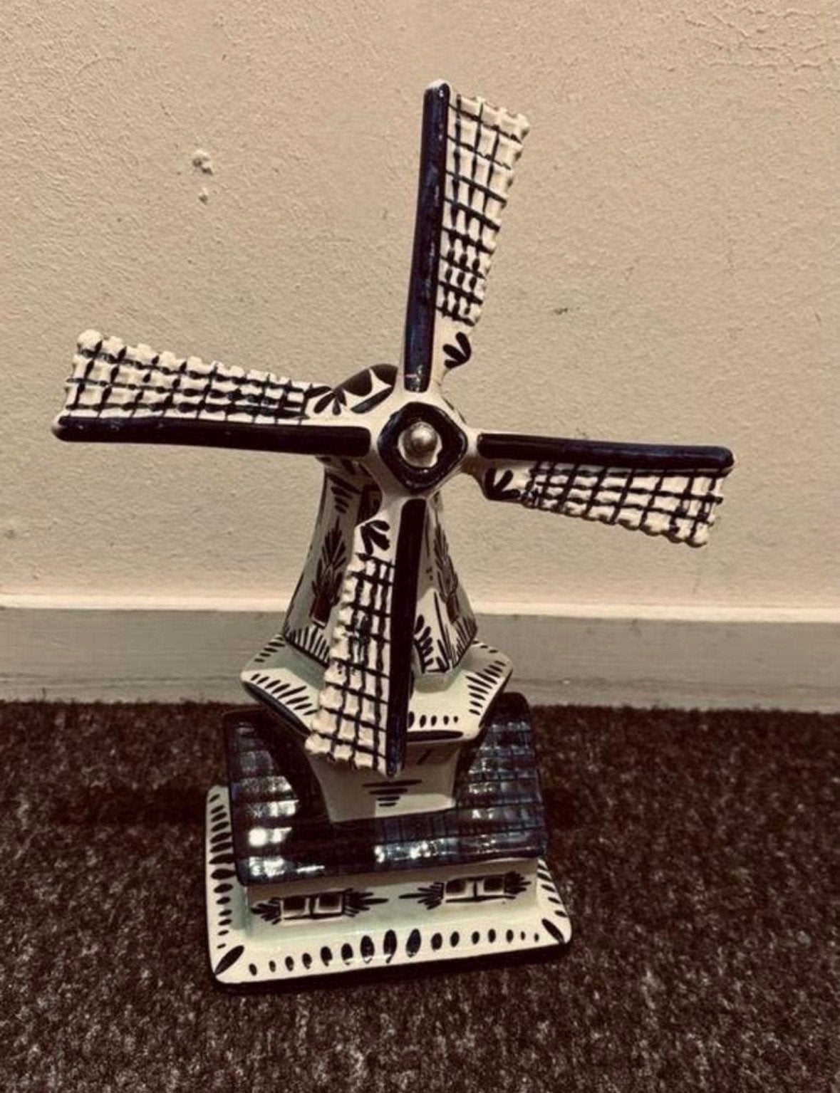 Delfts blauwe molen met twee kleine molentjes, Antiek en Kunst, Ophalen of Verzenden