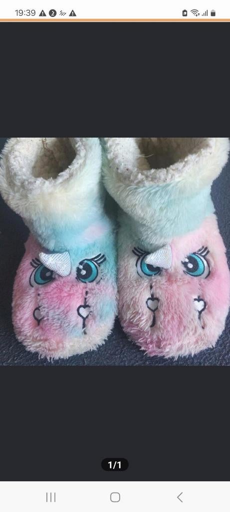Mooie unicorn rainbow kinder pantoffels maat 35 met korting, Ophalen of Verzenden, Meisje, Laarzen