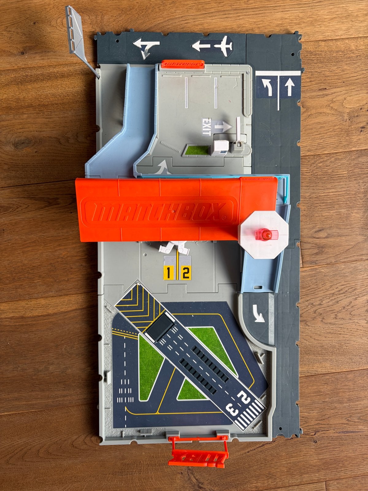 Matchbox Vliegveld Speelset - Compleet en Zo Goed als Nieuw, Ophalen of Verzenden, Zo goed als nieuw