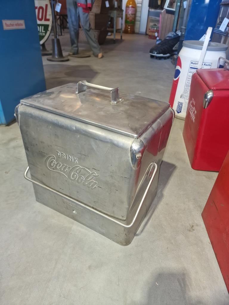 Coca-Cola giant stainless steel cooler usa, Ophalen, Gebruikt