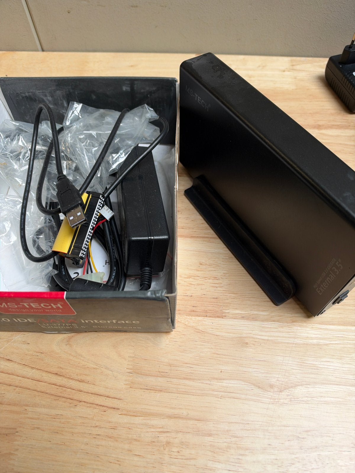 MS-TECH USB 2.0 IDE/SATA Externe 3.5" Opslagbehuizing, Server, HDD, Ophalen of Verzenden, Zo goed als nieuw