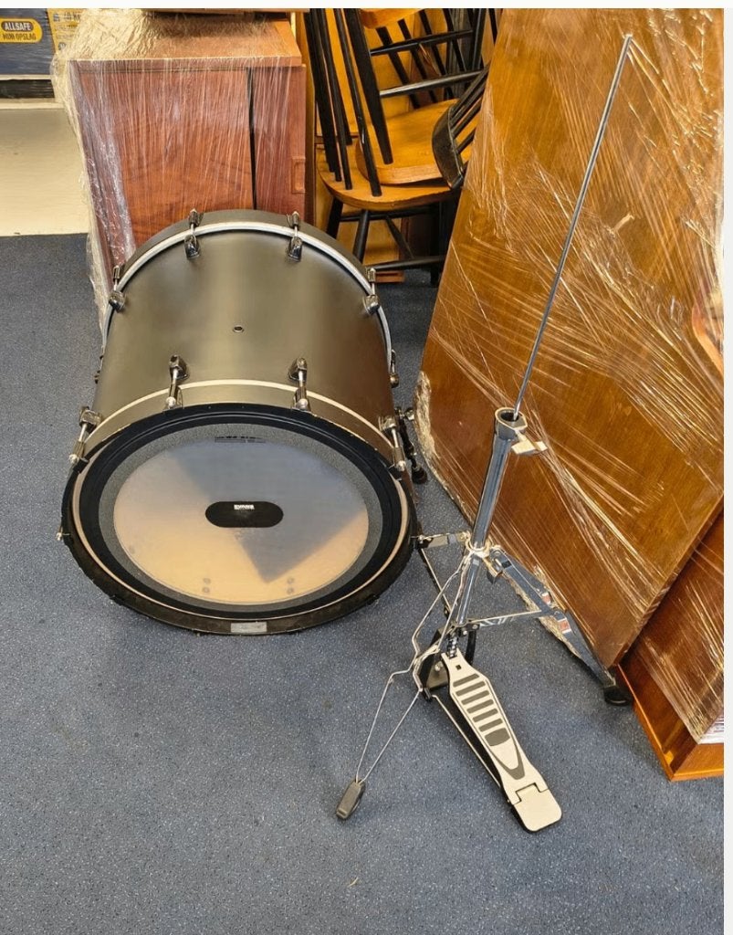 drumstel onderdelen o.a. trommels Tama rack tassen, Gebruikt, ., ., .