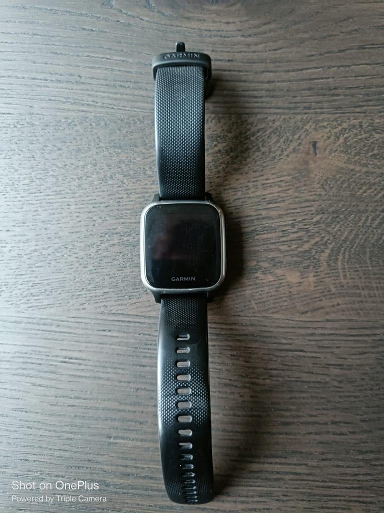 Garmin Venu Sq, Sieraden, Tassen en Uiterlijk, Smartwatches, Gebruikt, GPS, Zwart, Garmin