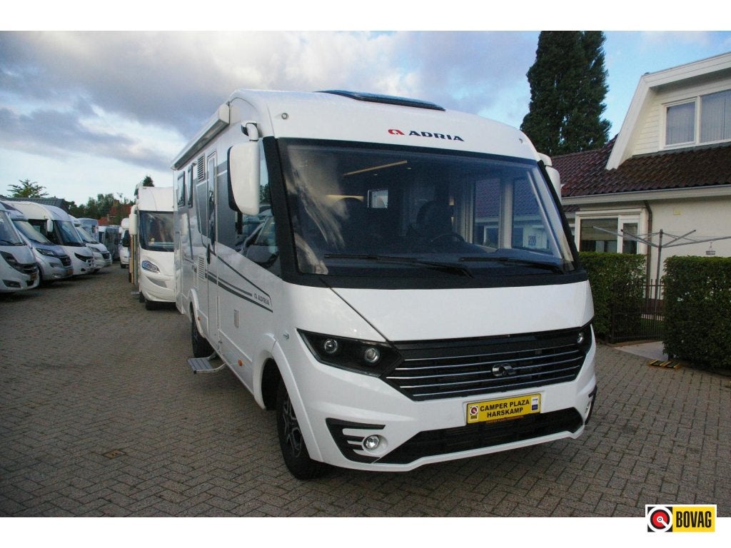 Adria Sonic Plus 700 SL ,,,,, VERKOCHT ,,,,,, Automaat, Ringverwarming, Fiat, Afzuigkap