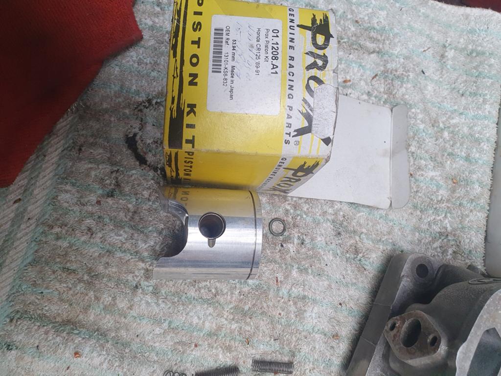 HONDA CR 125 ZUIGERS  [NIEUW], Motoren, Onderdelen | Honda, Ophalen of Verzenden, Nieuw