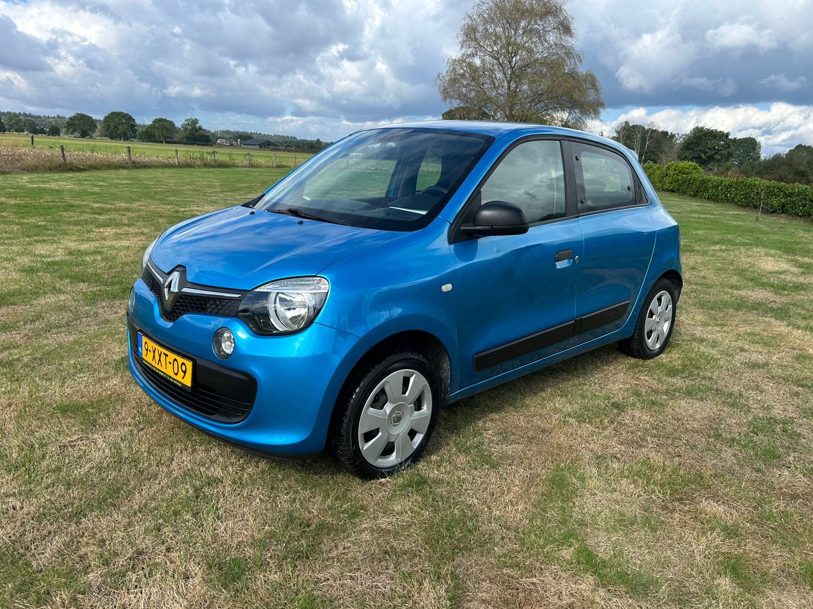 Renault Twingo 1.0 SCe 70pk S&S 2015 Blauw Nieuwe Apk, Auto's, Metallic lak, 840 kg, Origineel Nederlands, Handgeschakeld
