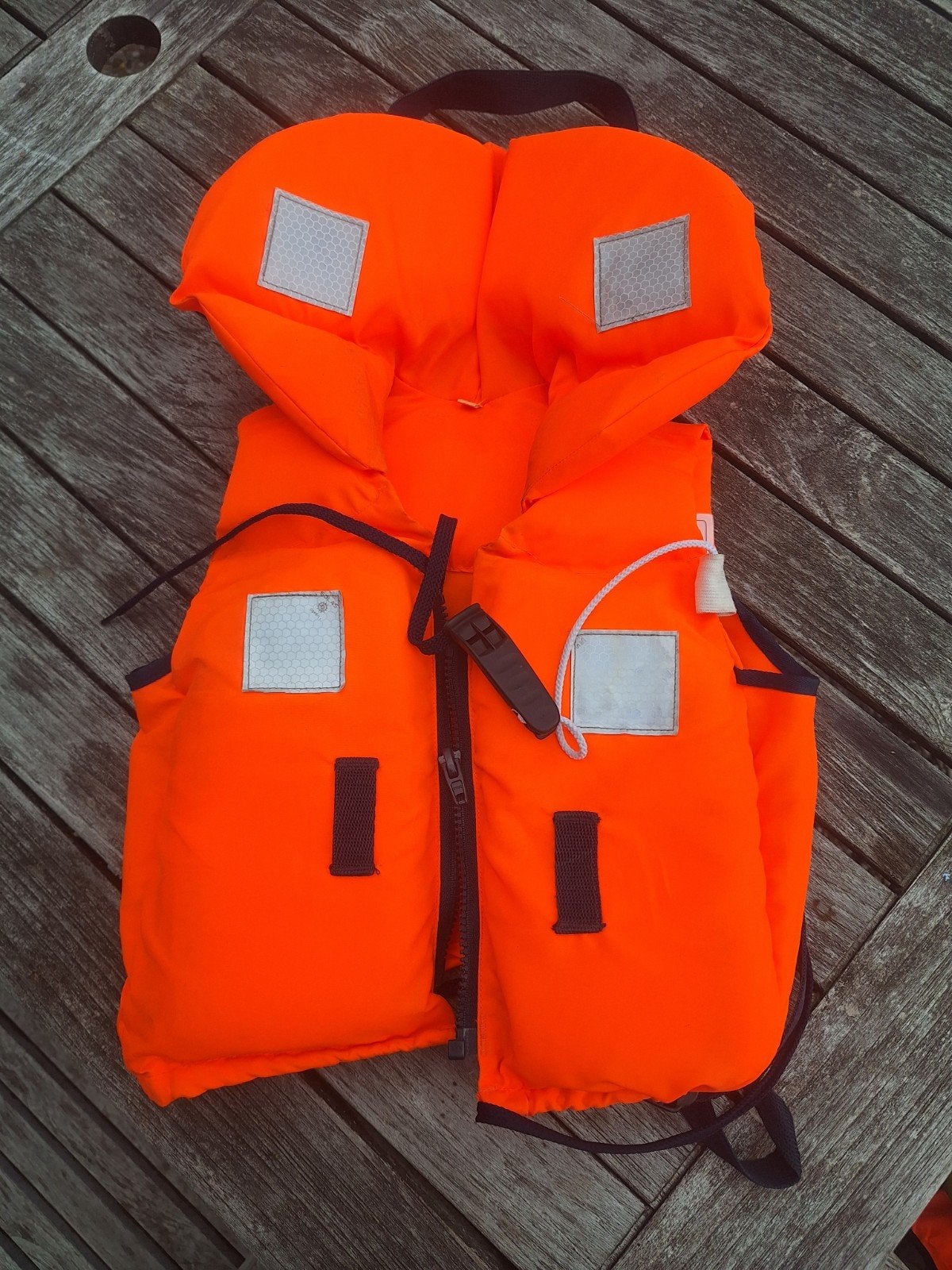 Hema Reddingsvest kleuter 15-20kg fluitje, Kind, Ophalen of Verzenden, Zo goed als nieuw, Hema