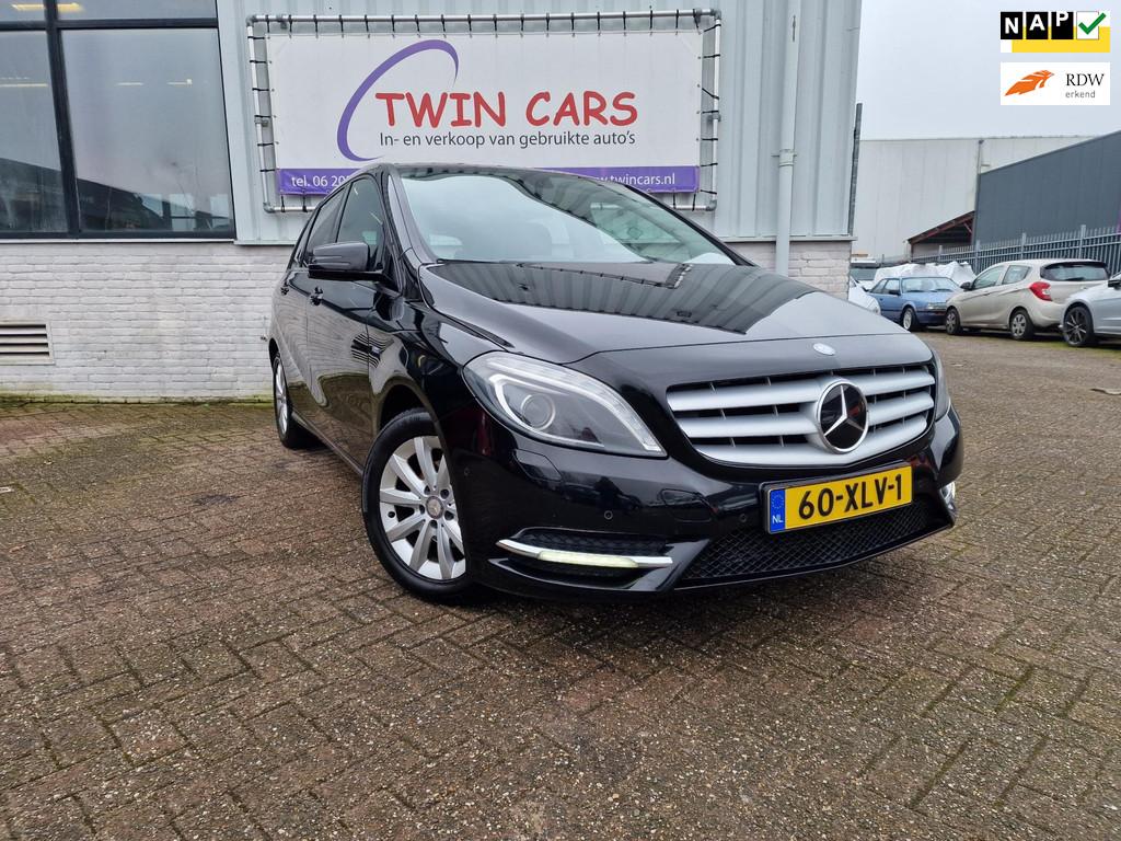 Mercedes-Benz B-klasse 180 Ambition, Auto's, Mercedes-Benz, Bedrijf, Te koop, B-Klasse, ABS, Airbags, Airconditioning, Bi-Xenon koplampen