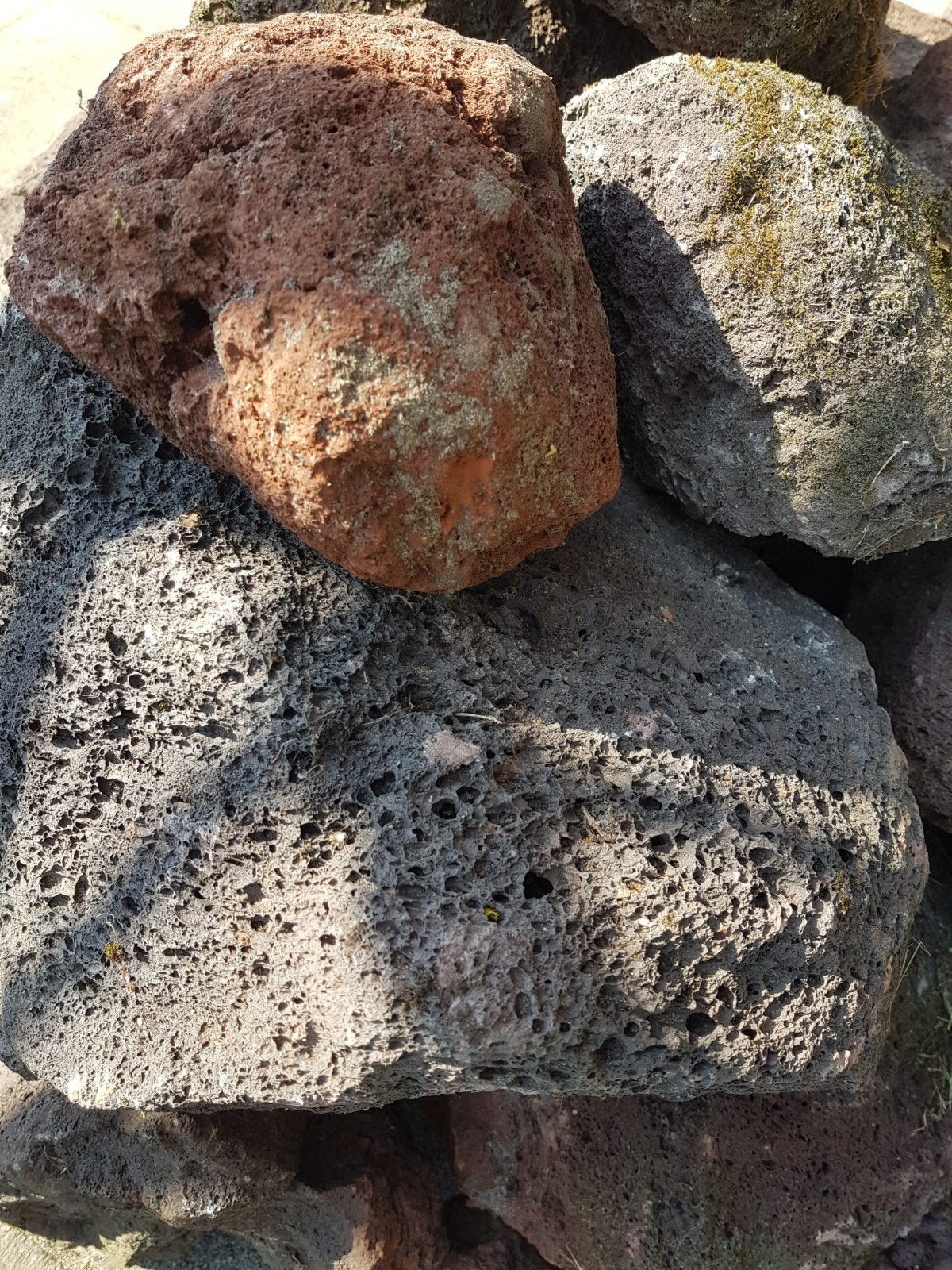 lava stenen, Minder dan 3 m³, Ophalen