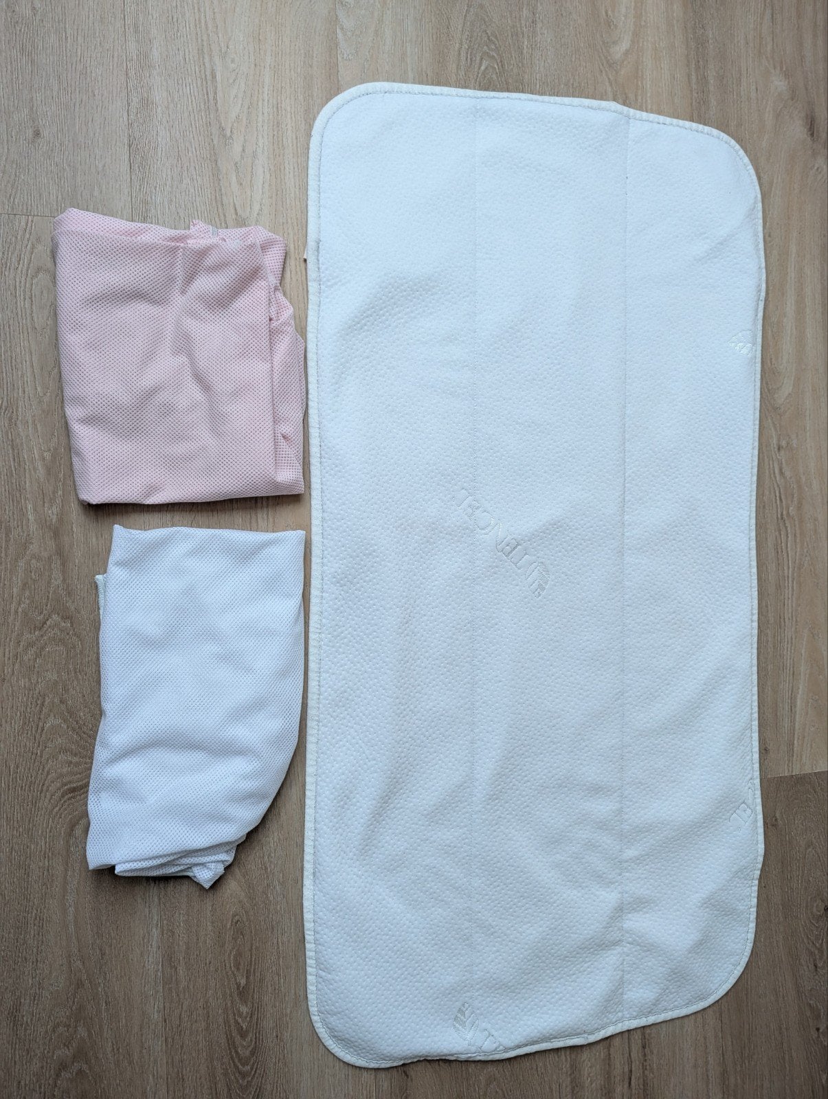 Aerosleep topper voor ledikant met 2 Aerosleep hoeslakens, Kinderen en Baby's, Ophalen, Gebruikt, Jongetje of Meisje, Wit