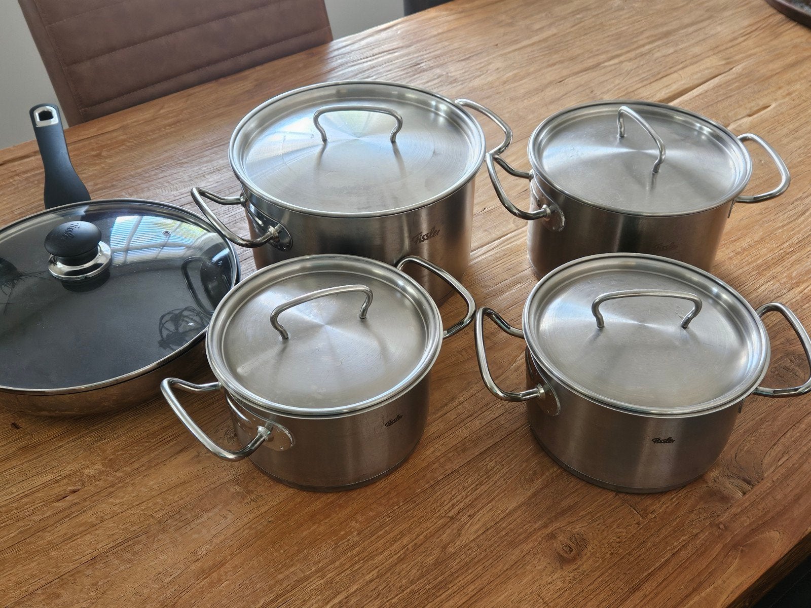 Fissler pannenset met koekenpan - RVS, Gebruikt, Pannenset, Ophalen of Verzenden, Fissler