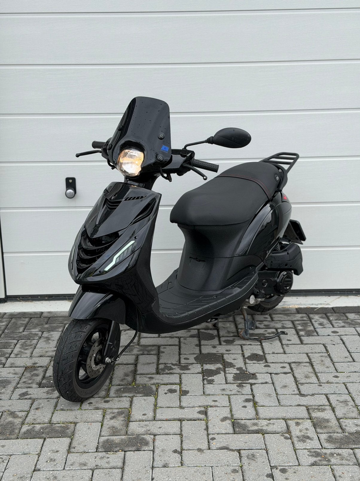 ️⭐️Piaggio zip 50cc e5 2021 brom️⭐️, Fietsen en Brommers, Maximaal 45 km/u, Zip, Ophalen of Verzenden, Zo goed als nieuw