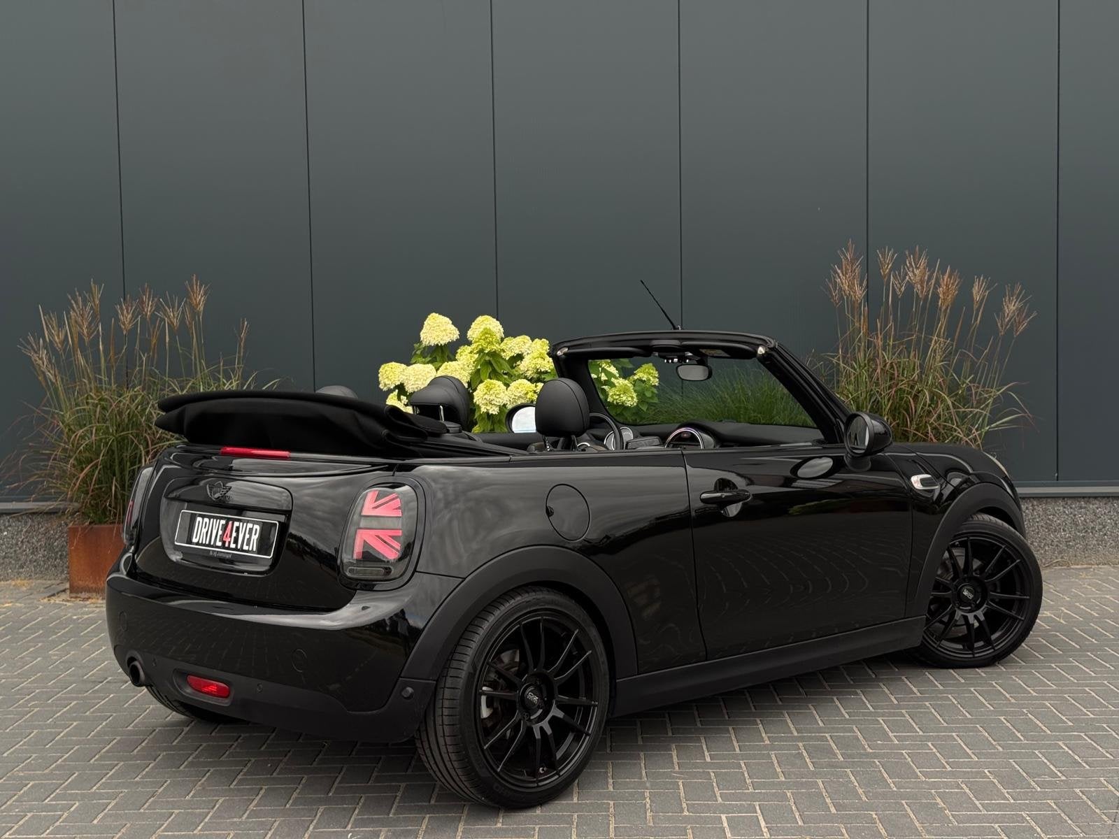 MINI Cabrio
