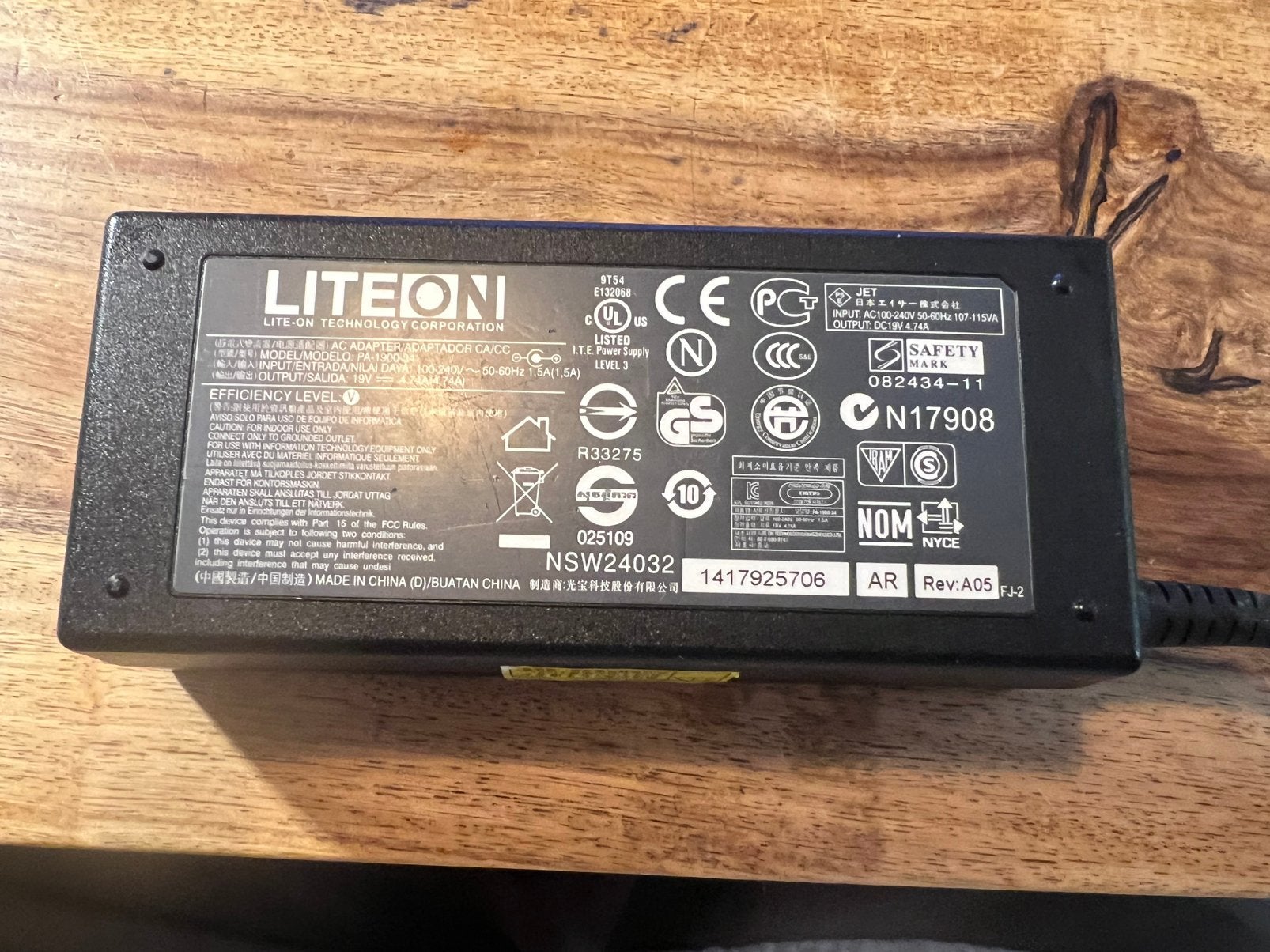 Liteon PA-1900-34 laptop adapter, Ophalen of Verzenden, Gebruikt, LITEON