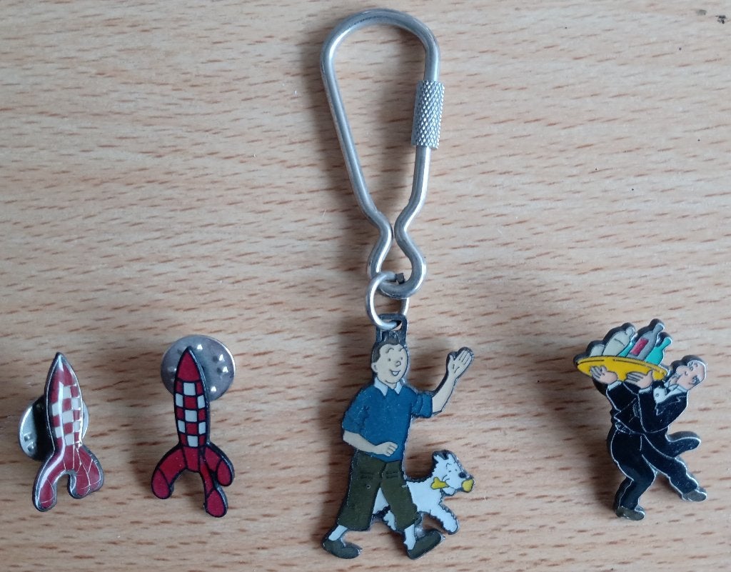 Kuifje Pin's en sleutelhanger, Verzamelen, Stripfiguren, Ophalen of Verzenden, Kuifje, Zo goed als nieuw, Beeldje of Figuurtje