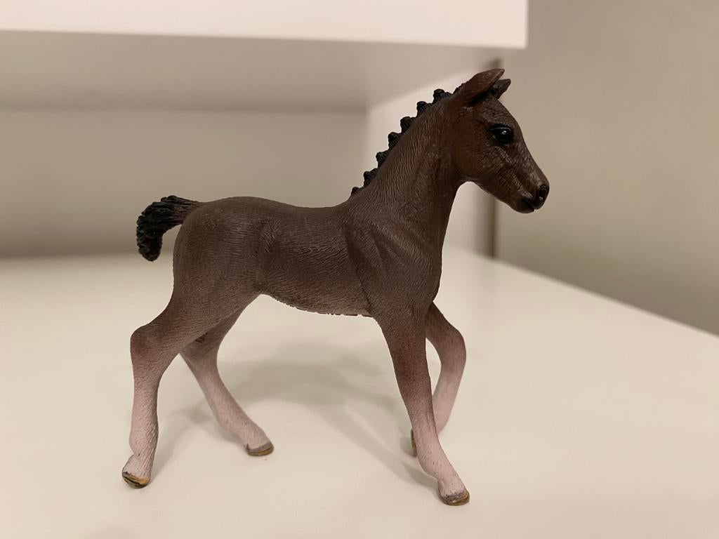 Schleich Hannoveraan Veulen ~ 42370, Ophalen of Verzenden, Paard, Beeldje of Figuurtje