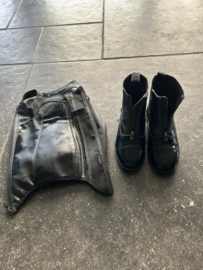 joppers en chaps maat 34, Kinderen, Dressuur, Ophalen of Verzenden, Zo goed als nieuw