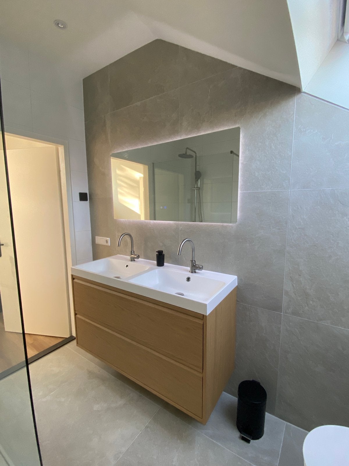Nieuwe Ragno Slate Shell 75 x 75 tegel + gratis voegsel, Ophalen, 60 cm of meer, Nieuw, Minder dan 5 m²