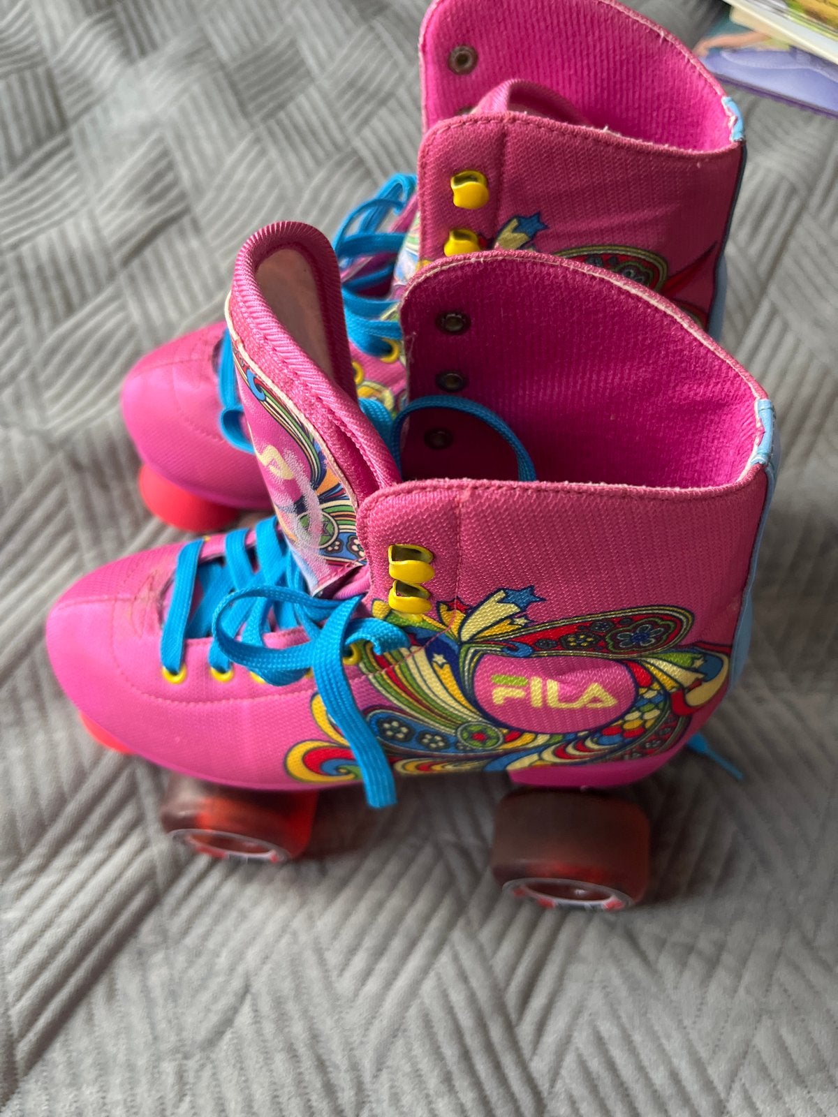 Fila rolschaatsen, maat 37, roze met vrolijke print, Ophalen of Verzenden, Gebruikt, Overige typen, Overige merken