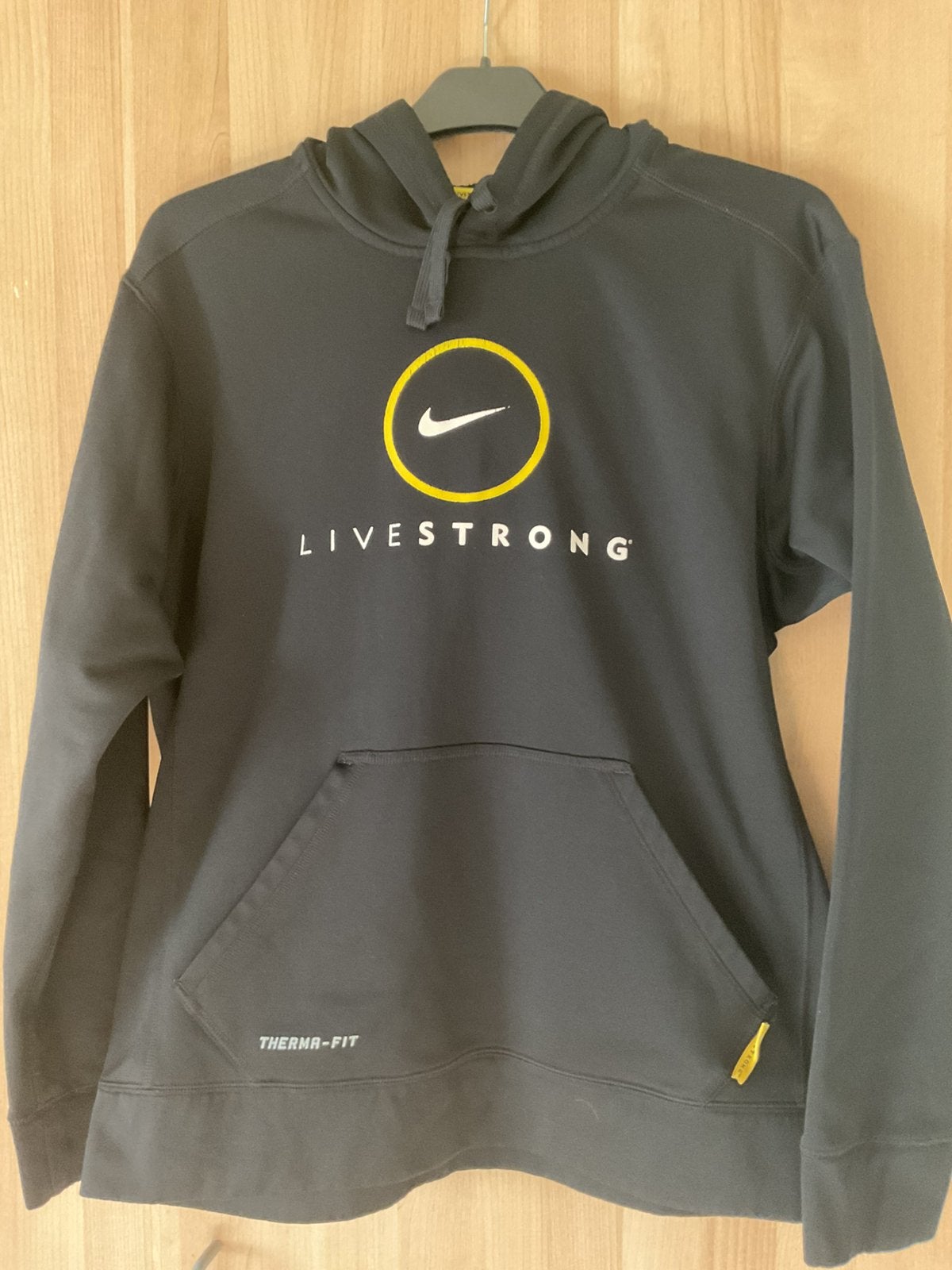 Nike Therma-fit  Livestrong  hoodie S, Ophalen of Verzenden, Zo goed als nieuw, Zwart