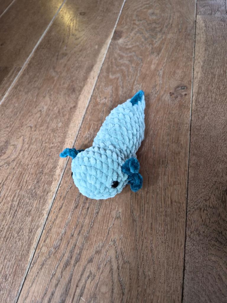 Gehaakte Axolotl Knuffel, Kinderen en Baby's, Speelgoed | Knuffels en Pluche, Groen, Handgemaakt, Overige typen, Nieuw