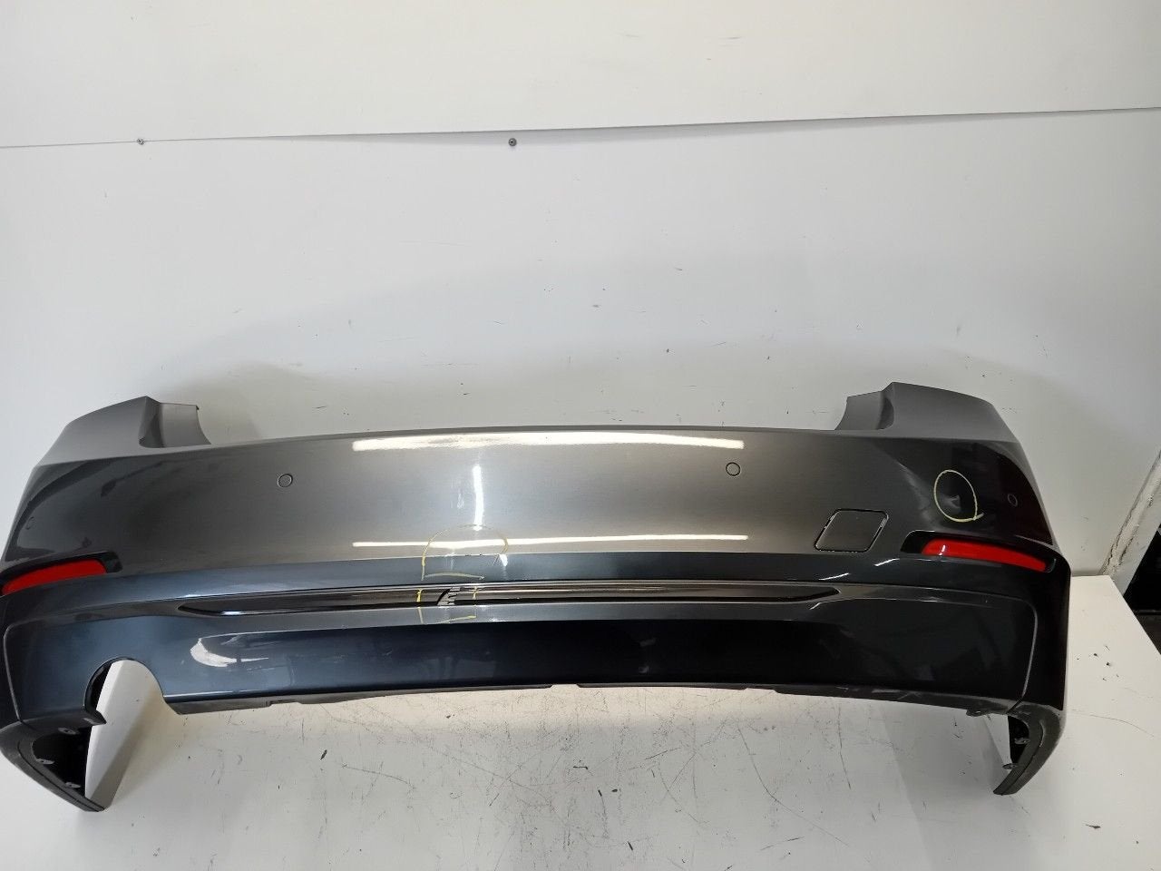 Bumper achter BMW 3 serie, Onderdelen@venauto.nl, Van der Ven Autorecycling B.V., Gebruikt, Ettenseweg 76, 4706 PB Roosendaal, The Netherlands
