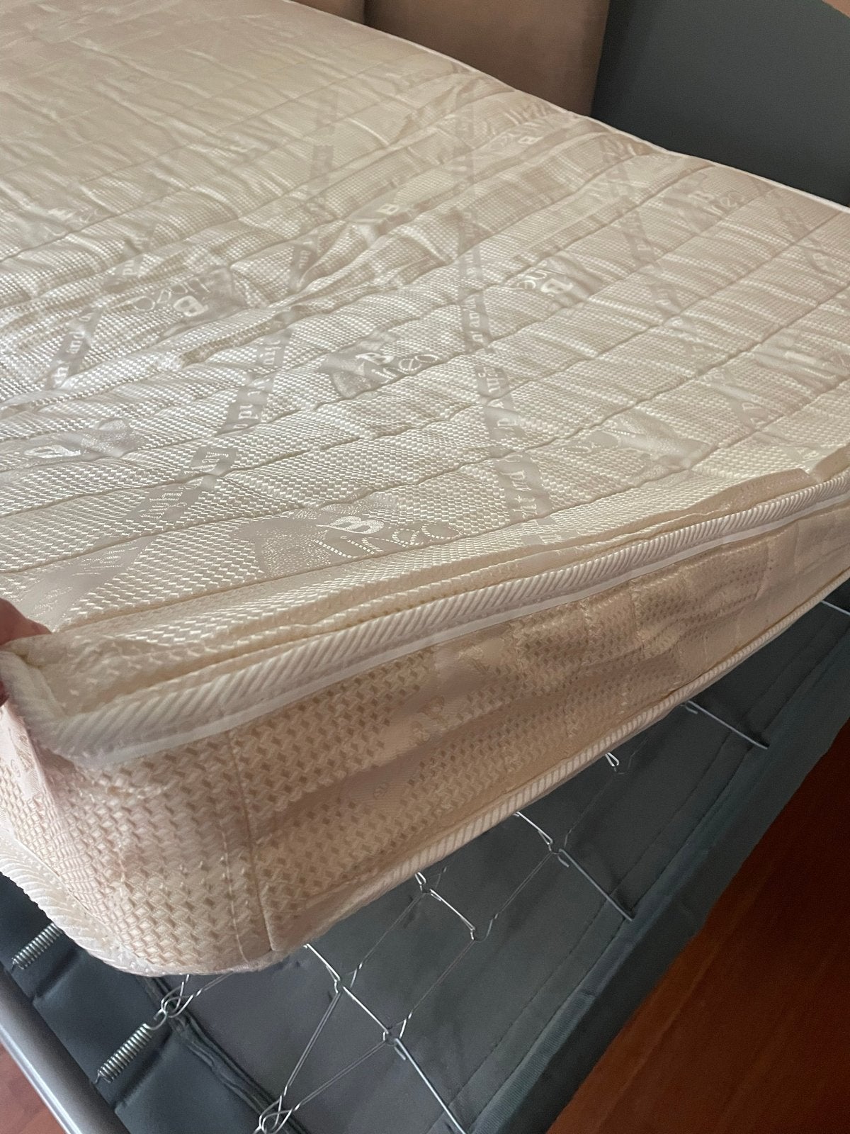 Comfortabele slaapbank - Ideaal voor logeerkamer, Ophalen, Gebruikt, Beige, Tweepersoons