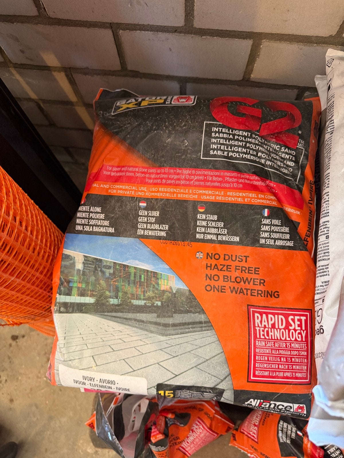 2 zakken Gator G2 Ivoor Voegzand - 40kg, Tuin en Terras, Zand, Ophalen, Nieuw, Voegzand