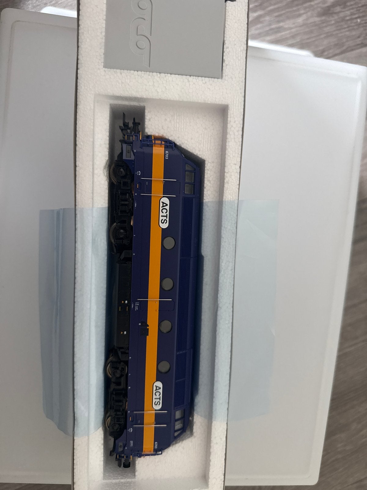 Roco H0 Locomotief ACTS 6703 - Zo goed als nieuw, Ophalen, Wisselstroom, Locomotief, Zo goed als nieuw