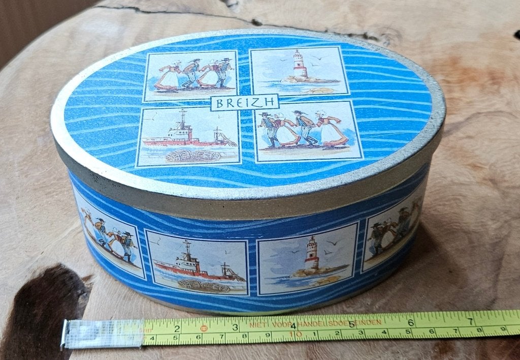 Breizh Bretagne Zee blik schip, klederdracht, uniek vintage!, Verzamelen, Ophalen of Verzenden, Zo goed als nieuw, Koek(jes), Overige merken