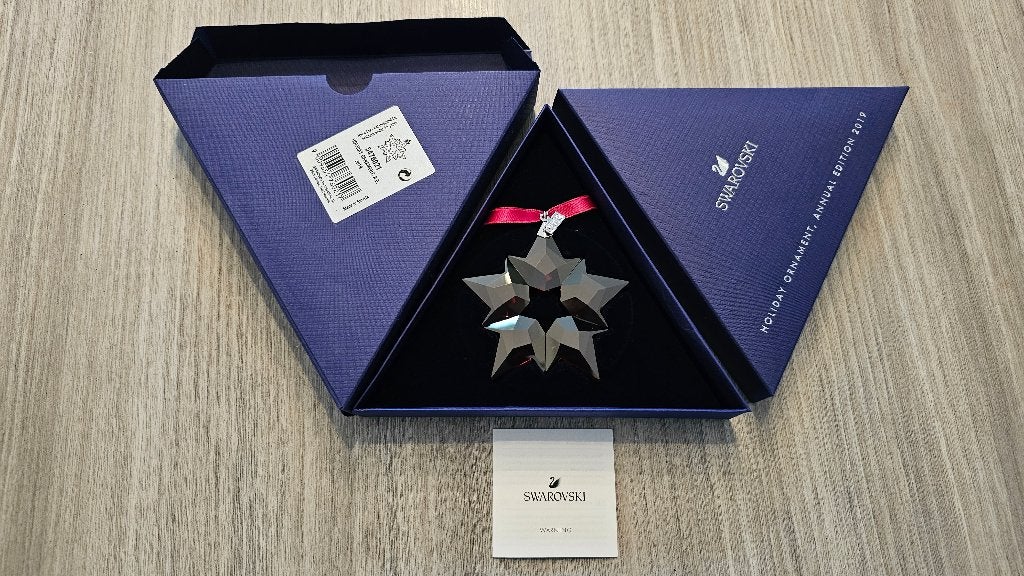 Swarovski Kerst Ster Ornament SCS 2019! Golden Shadow!, Ophalen of Verzenden, Nieuw, Figuurtje