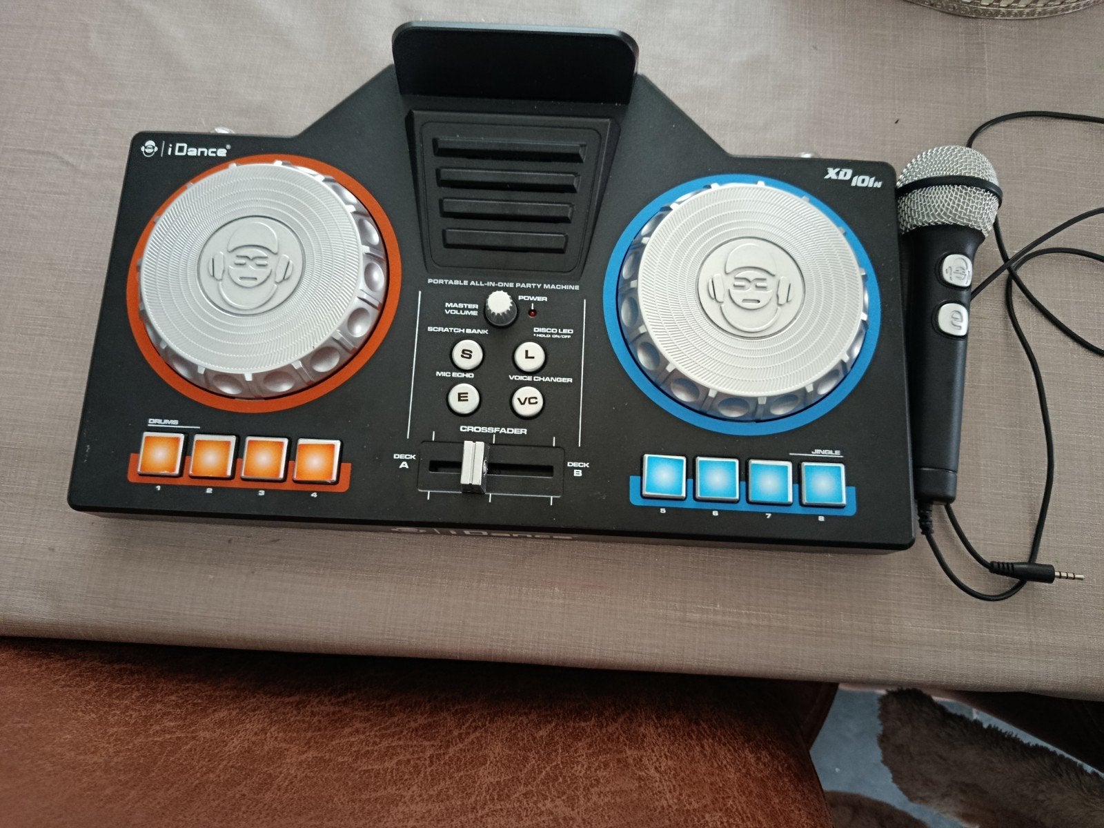 iDance XD101N Draagbare DJ-set met microfoon, Ophalen of Verzenden, Zo goed als nieuw, Dj-set, Overige merken