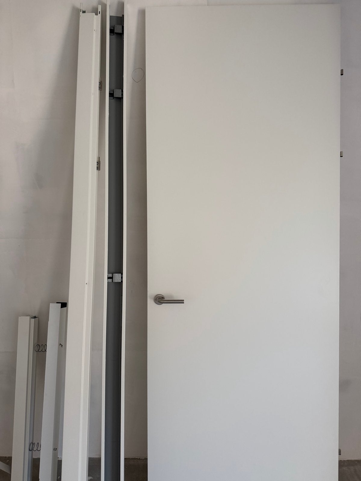 Witte binnendeur met kozijn en beslag, Ophalen, 80 tot 100 cm, Binnendeur, Nieuw