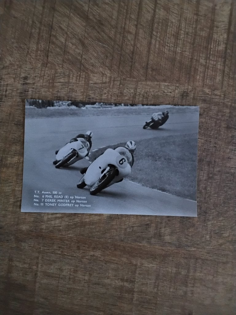 Echte foto ansichtkaart tt assen phil read 500 cc, Ophalen of Verzenden, Nieuw, Motoren