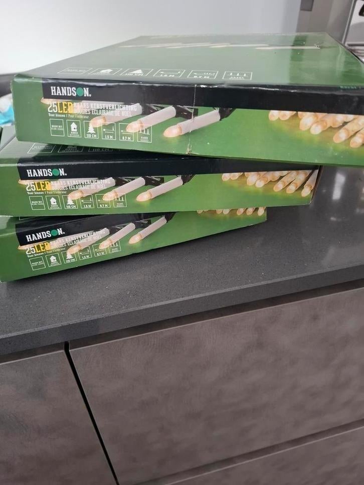Led kerstboom verlichting 25 stuks per doos. Prijs is  totaa, Ophalen of Verzenden