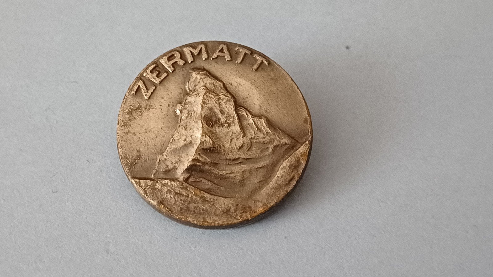 Zermatt met Matterhorn, Ophalen of Verzenden, Nieuw, Stad of Land, Speldje of Pin