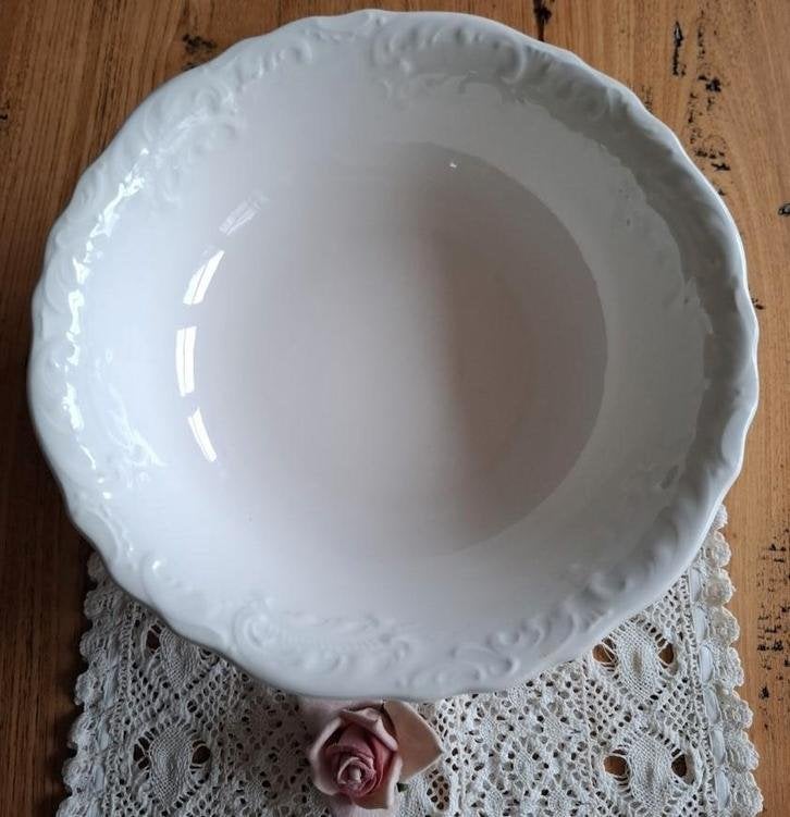 Sierlijke grote brocante off white P. Regout schaal / kom, Antiek en Kunst, Ophalen of Verzenden