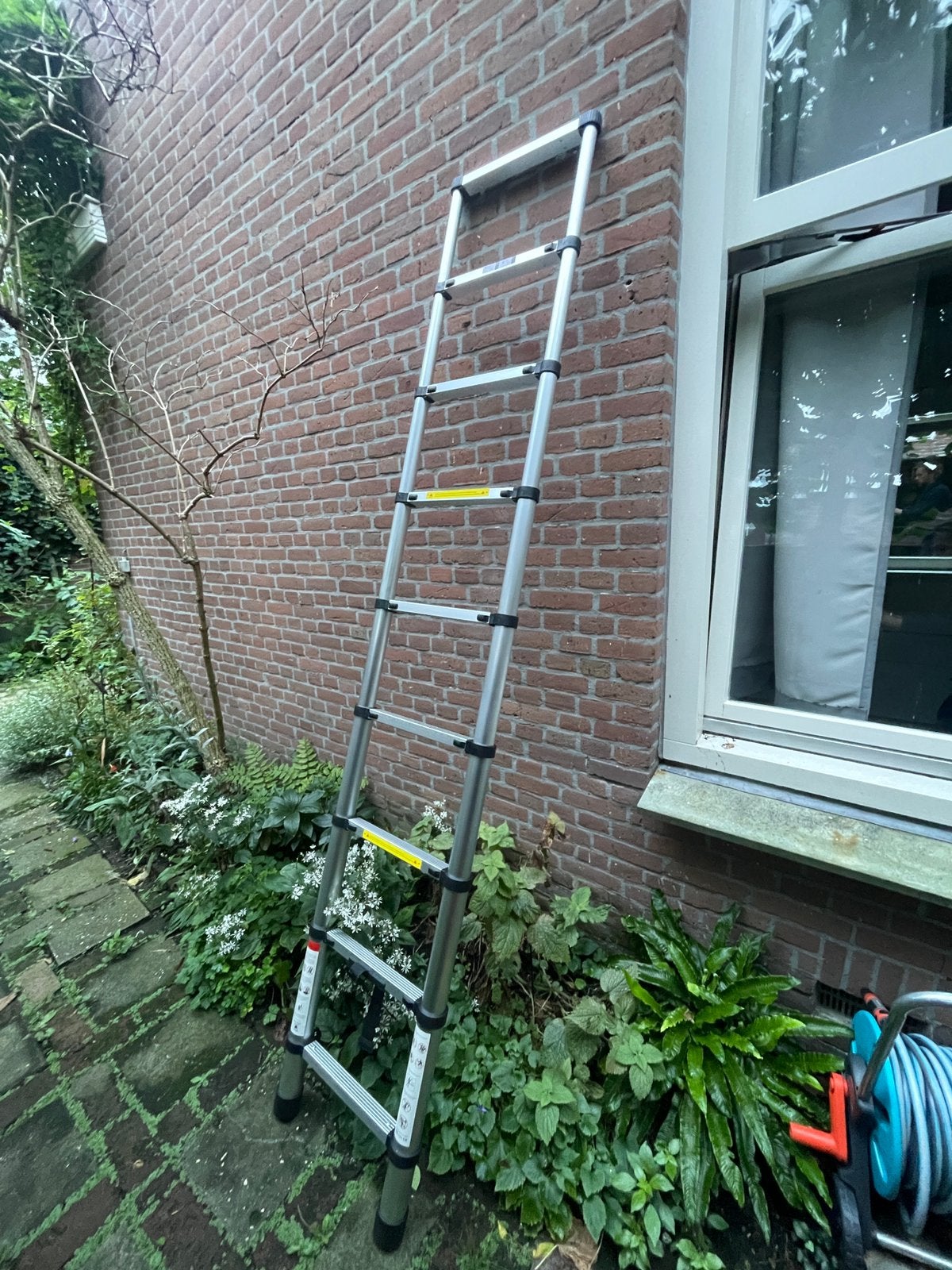 Aluminium telescopische ladder 2.3 meter, Doe-het-zelf en Verbouw, Nieuw, Ophalen of Verzenden, Ladder, Opvouwbaar of Inschuifbaar