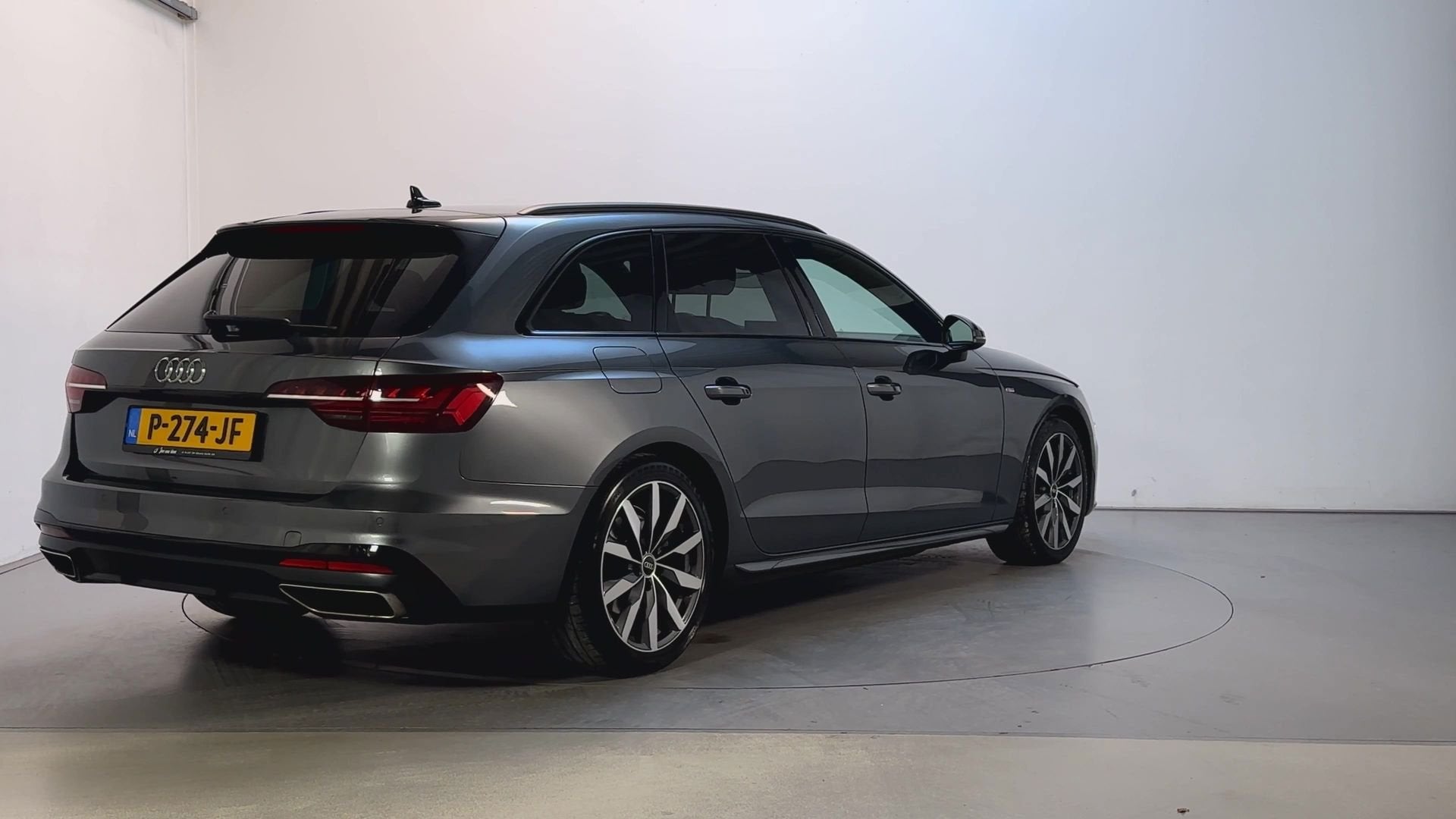 Audi A4 Avant 35 TFSI S Edition Competition S-Line LED Leder, Auto's, Gebruikt, 4 cilinders, Origineel Nederlands, Hybride Elektrisch/Benzine