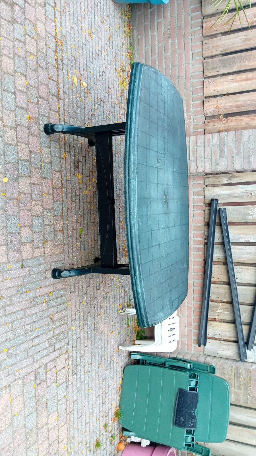 Groene kunststof tuintafel - Ovaal, Tuin en Terras, Ophalen, Gebruikt, Ovaal, Kunststof