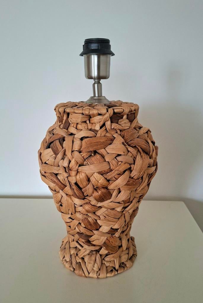 Lamp gevlochten zeegras, Ophalen