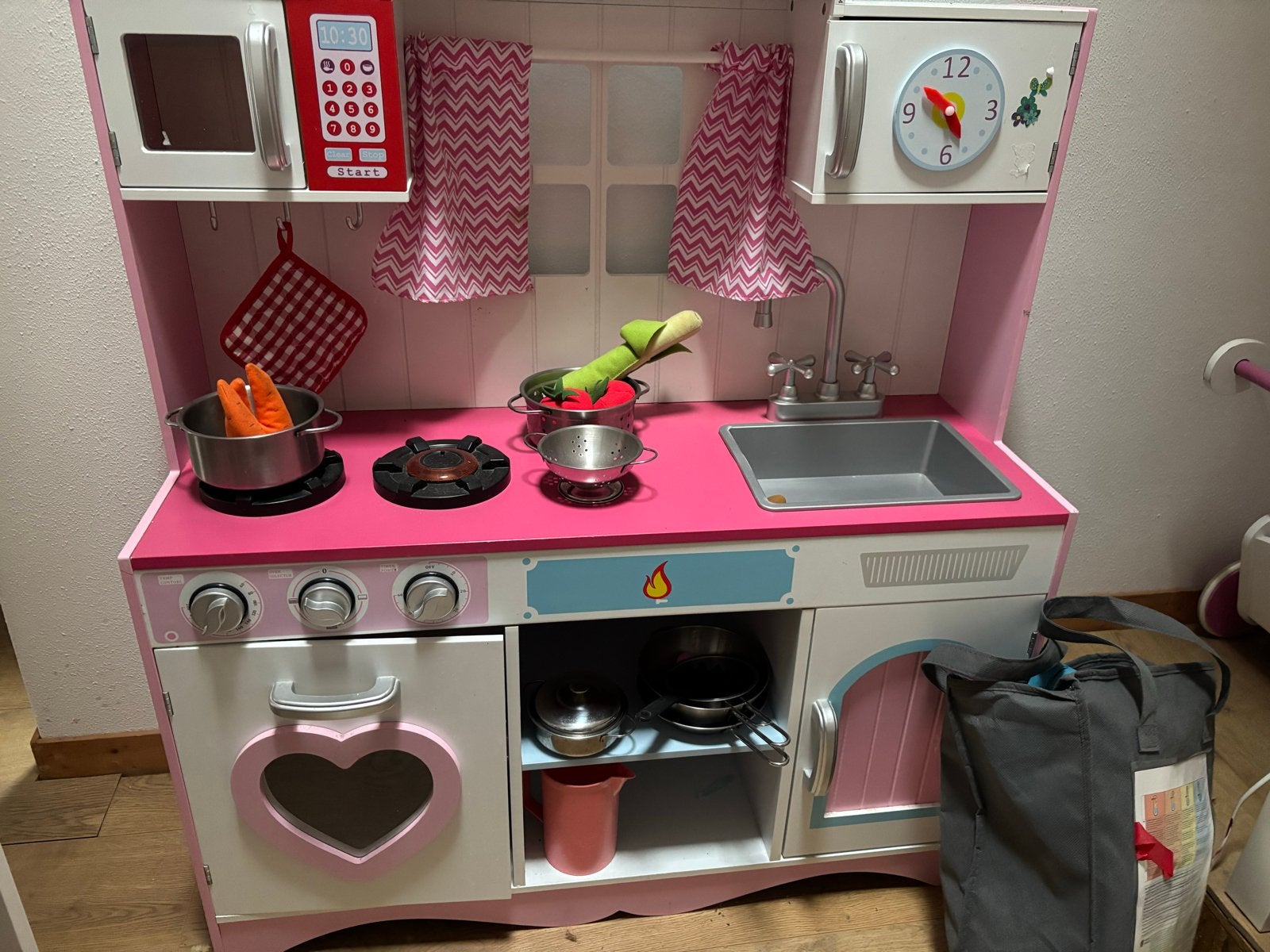 Roze houten speelkeuken met accessoires, Ophalen, Gebruikt, Hout, Speelkeuken