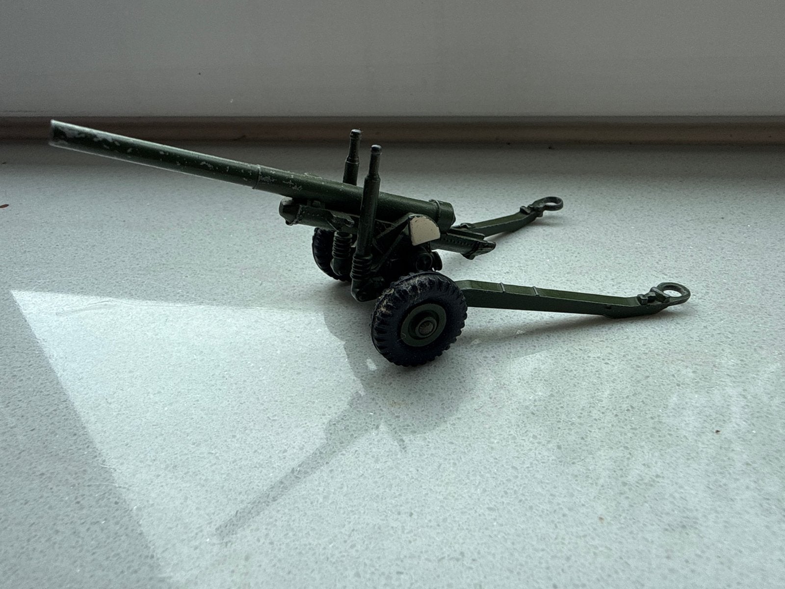 Dinky Toys 5.5 Medium Gun 692 - Vintage Artillerie, Ophalen of Verzenden, Gebruikt